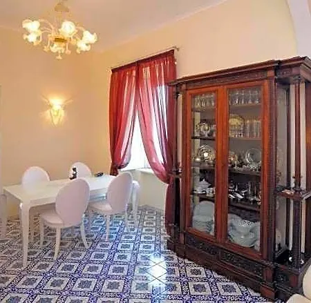 Auditorium Rooms-2